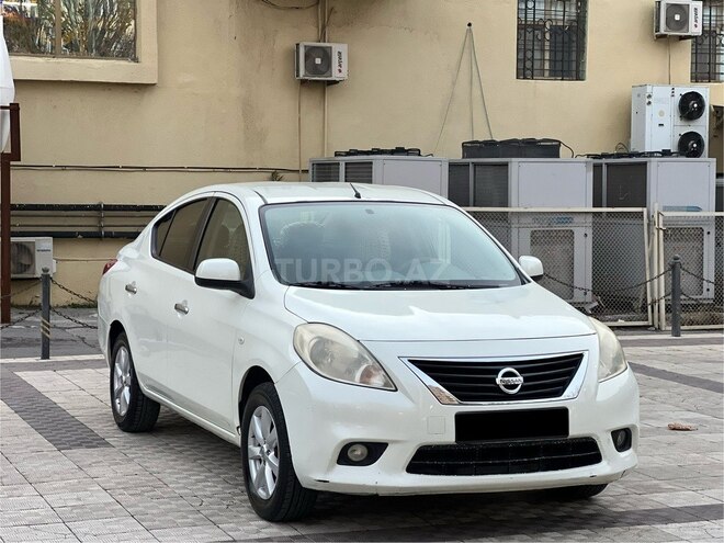 Nissan Sunny 2013, 211,200 km - 1.5 л - Sumqayıt