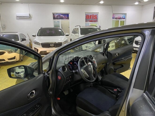 Nissan Note-16
