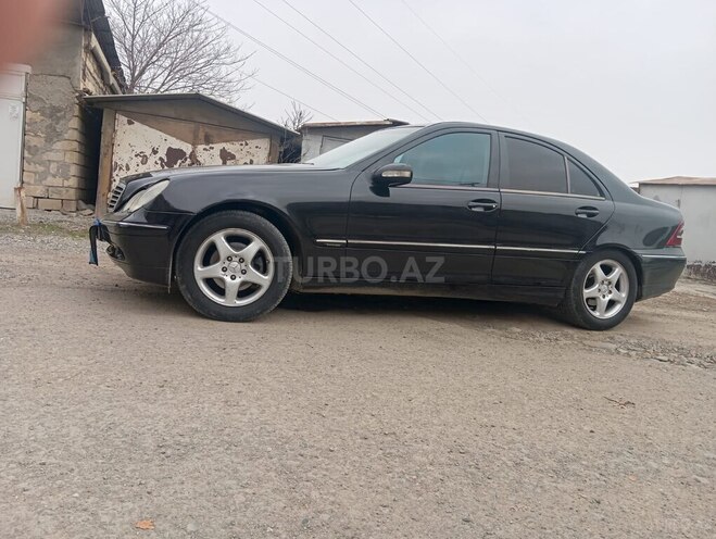 Mercedes C 200 2000, 430,000 km - 2.0 l - Gəncə