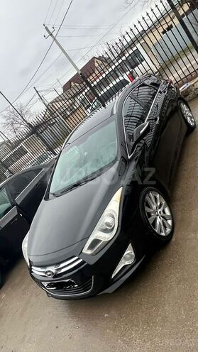 Hyundai i40 2012, 221,000 km - 1.7 l - Quba
