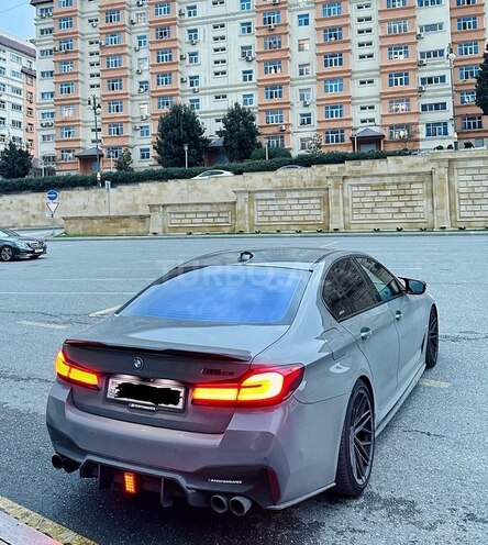 BMW 530e-5