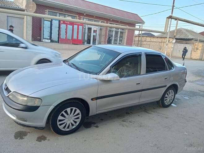 Opel Vectra 1997, 480,000 km - 1.8 l - Bakı