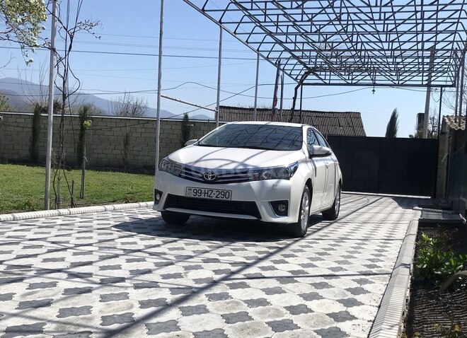 Toyota Corolla 2014, 138,000 km - 1.6 л - Balakən