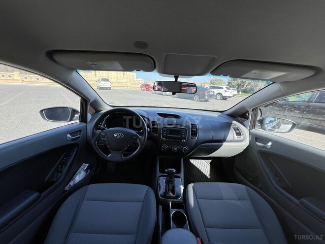 Kia Cerato 2017, 105,900 km - 2.0 l - Bakı