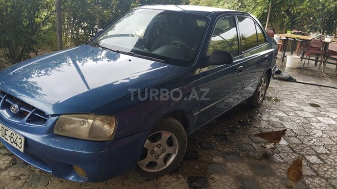 Hyundai Accent 2000, 497,488 km - 1.5 l - Salyan