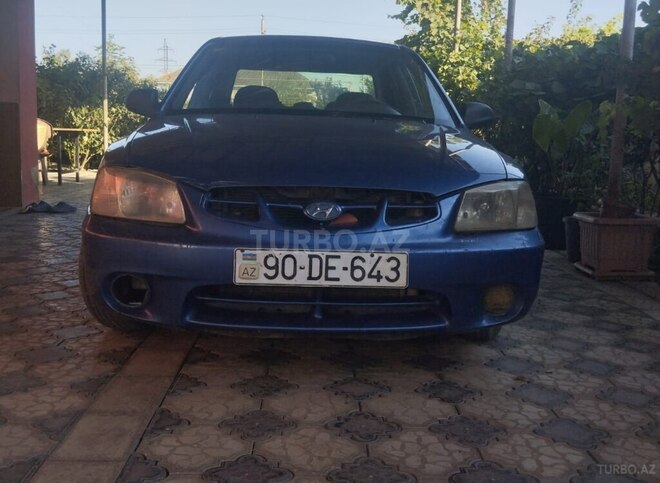 Hyundai Accent 2000, 497,488 km - 1.5 l - Salyan