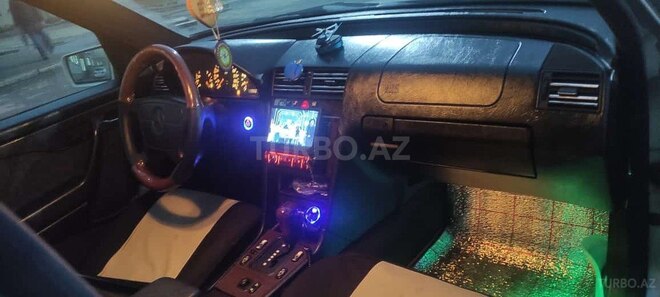 Mercedes C 200 1996, 250,000 km - 2.0 l - Lənkəran