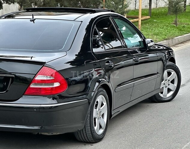 Mercedes E 240 2002, 320,000 km - 2.6 l - Bakı