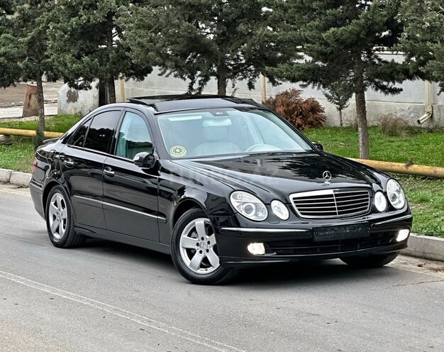 Mercedes E 240 2002, 320,000 km - 2.6 l - Bakı