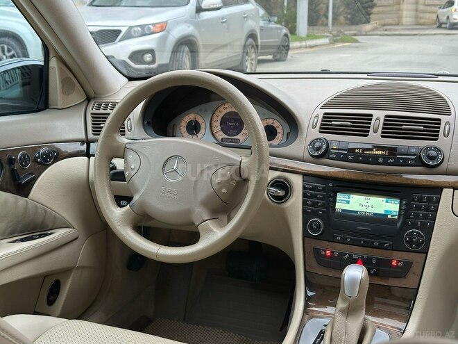 Mercedes E 240 2002, 320,000 km - 2.6 l - Bakı