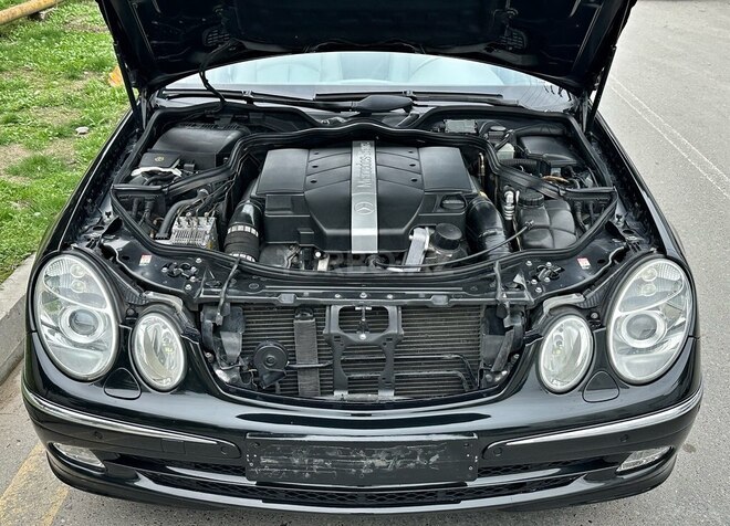 Mercedes E 240 2002, 320,000 km - 2.6 l - Bakı