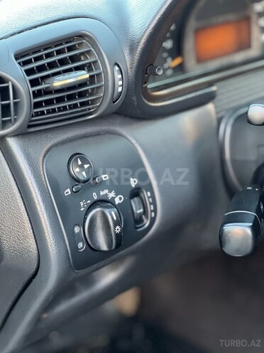 Mercedes C 200 2000, 278,000 km - 2.0 l - Bakı