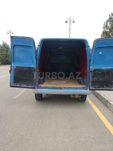 Ford Transit-6