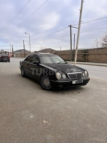 Mercedes E 320 2001, 456,000 km - 3.2 л - Bakı