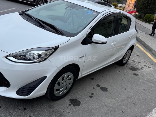 Toyota Aqua 2019, 57,000 km - 1.5 l - Bakı