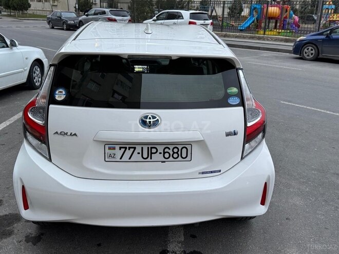 Toyota Aqua 2019, 57,000 km - 1.5 l - Bakı