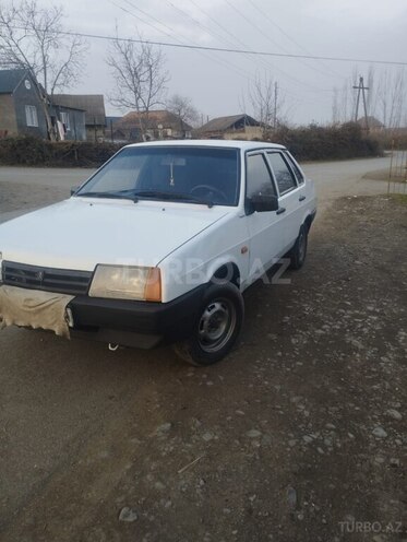 LADA (VAZ) 21099 2000, 450,000 km - 1.5 л - Qax