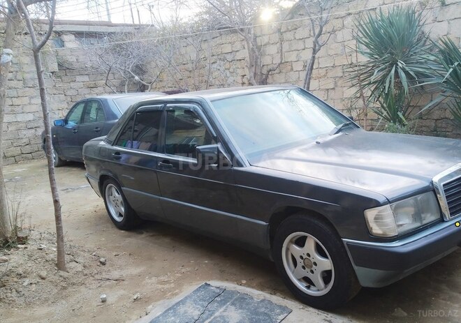 Mercedes 190 1991, 187,120 km - 1.8 л - Bakı