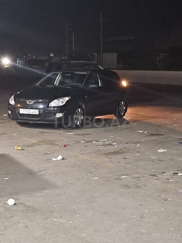 Hyundai i30 2009, 200,000 km - 1.4 л - Bakı