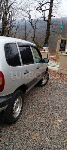 Chevrolet Niva 2004, 363,604 km - 1.7 л - Lerik