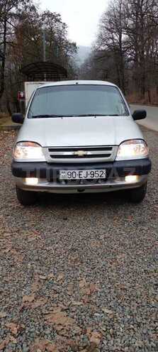Chevrolet Niva 2004, 363,604 km - 1.7 л - Lerik