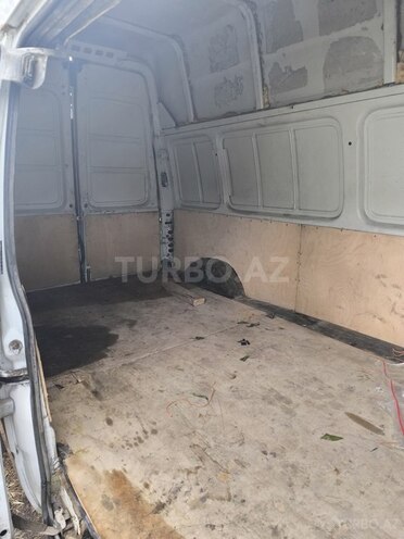 Ford Transit 1999, 370,000 km - 2.5 l - Zaqatala