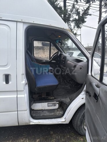 Ford Transit 1999, 370,000 km - 2.5 l - Zaqatala