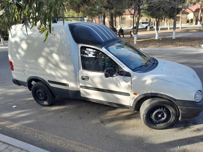 Opel Combo 2000, 251,000 km - 1.7 l - Sumqayıt