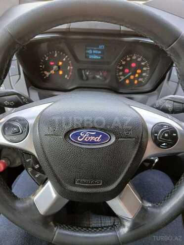 Ford Tourneo Custom 2013, 325,000 km - 2.2 l - Qusar