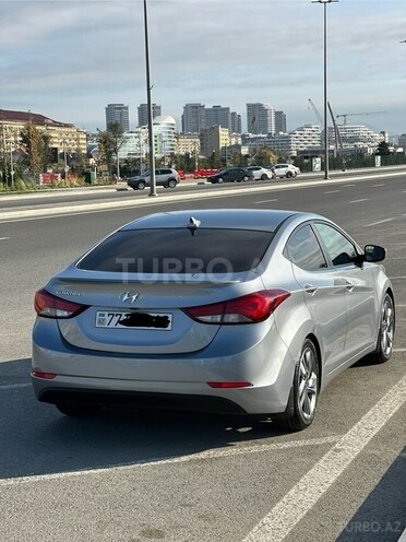 Hyundai Elantra 2015, 177,000 km - 1.8 l - Bakı