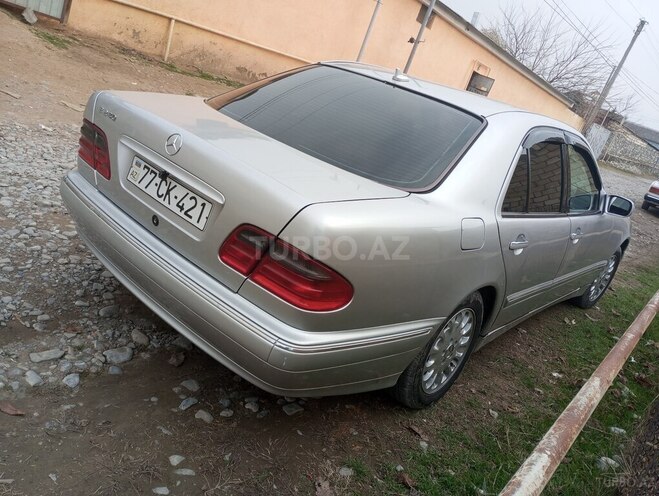 Mercedes E 240 1999, 200,000 km - 2.4 l - Şəki