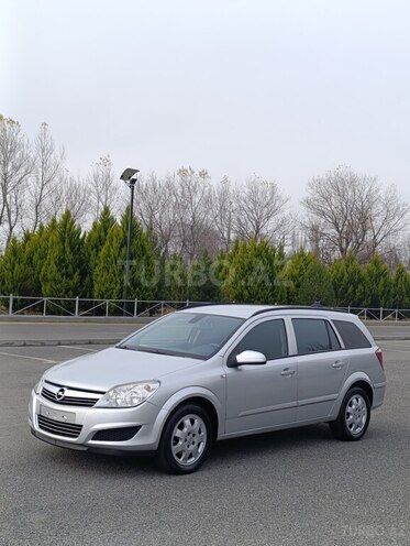 Opel Astra 2009, 221,668 km - 1.4 l - Şəki