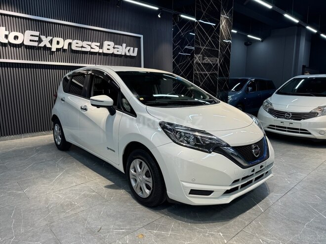 Nissan Note-4