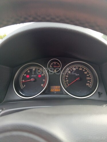 Opel Astra 2009, 221,668 km - 1.4 l - Şəki