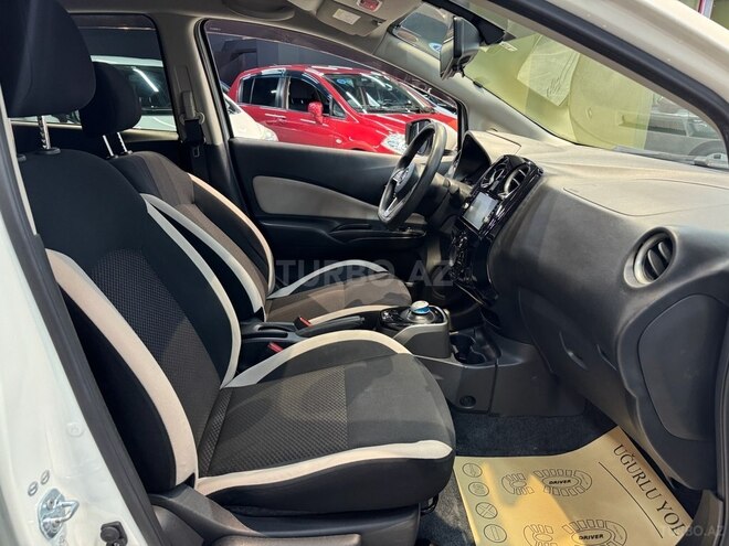 Nissan Note-17