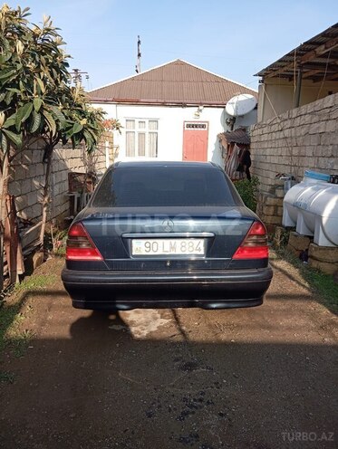 Mercedes C 240 2000, 439,013 km - 2.4 l - Xırdalan