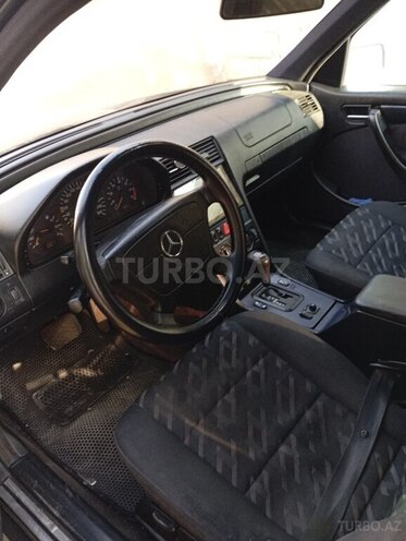 Mercedes C 240 2000, 439,013 km - 2.4 l - Xırdalan