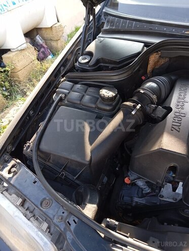 Mercedes C 240 2000, 439,013 km - 2.4 l - Xırdalan