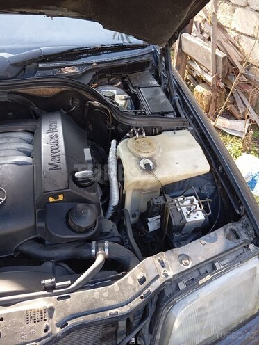 Mercedes C 240 2000, 439,013 km - 2.4 l - Xırdalan