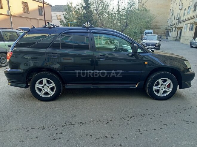 Toyota Harrier 2001, 228,000 km - 2.2 l - Bakı