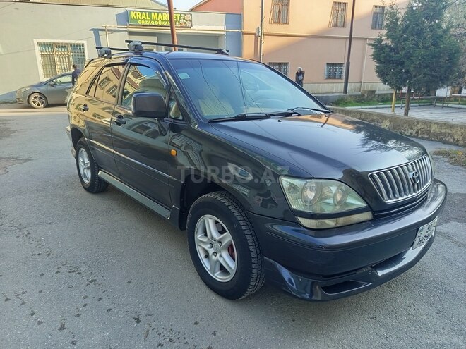 Toyota Harrier 2001, 228,000 km - 2.2 l - Bakı