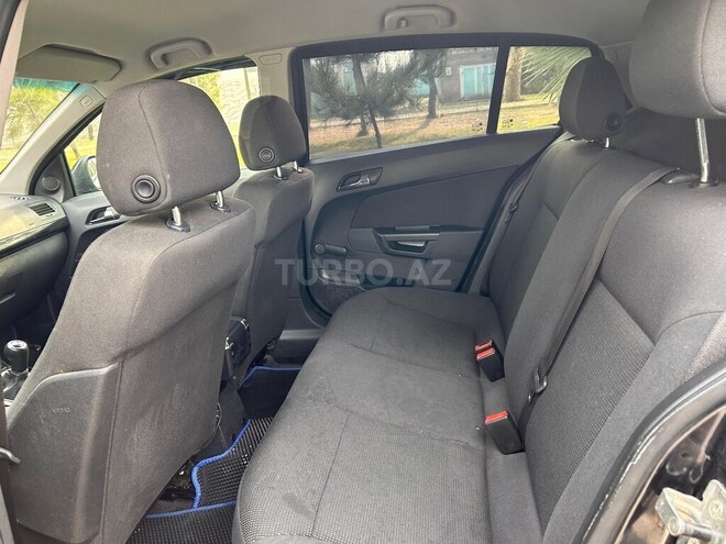 Opel Astra 2009, 238,000 km - 1.4 l - Tovuz
