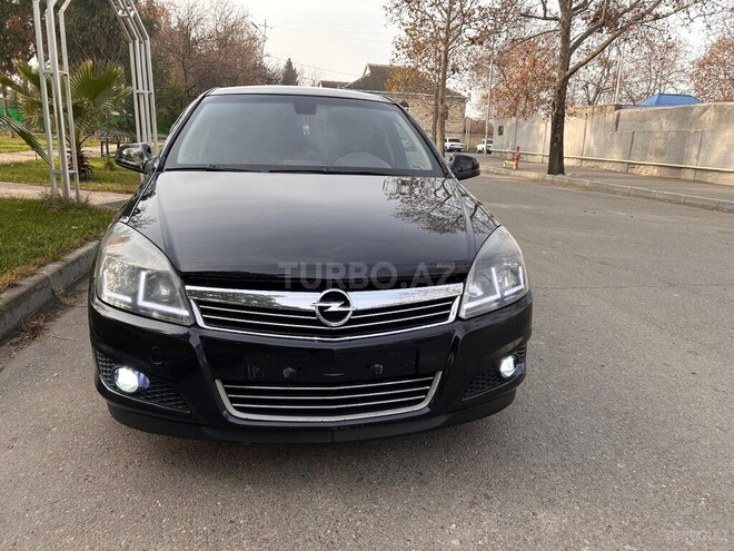 Opel Astra 2009, 238,000 km - 1.4 l - Tovuz