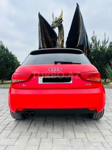 Audi A1 2014, 112,000 km - 1.4 l - Bakı