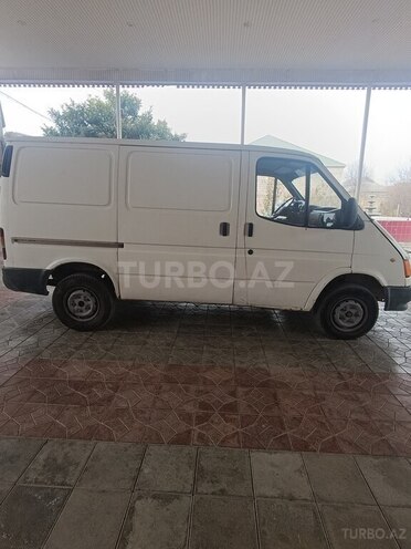 Ford Transit 2000, 710,000 km - 2.4 л - Bərdə