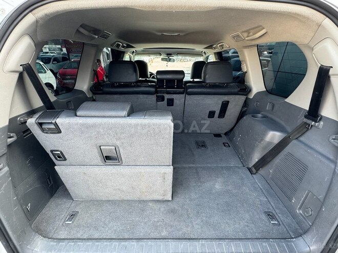 Toyota Land Cruiser Prado-13
