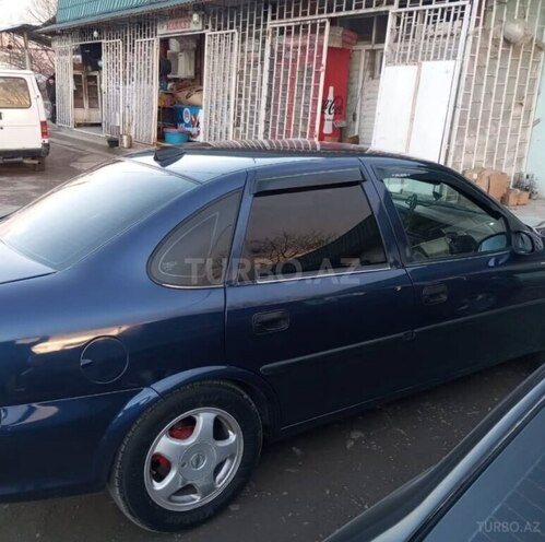 Opel Vectra 1998, 386,000 km - 1.6 л - Ucar