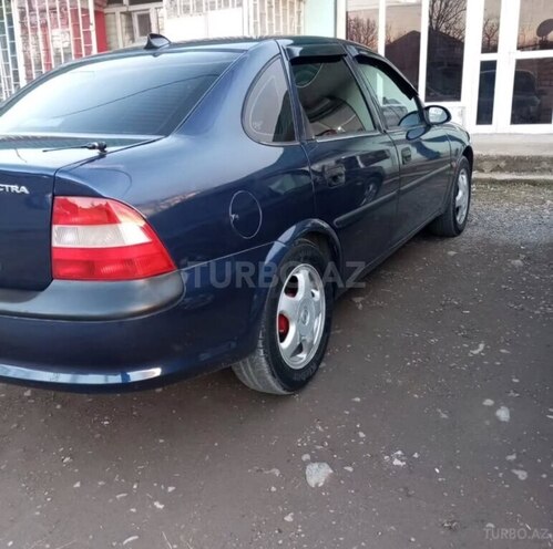 Opel Vectra 1998, 386,000 km - 1.6 л - Ucar