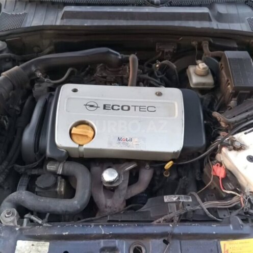 Opel Vectra 1998, 386,000 km - 1.6 л - Ucar