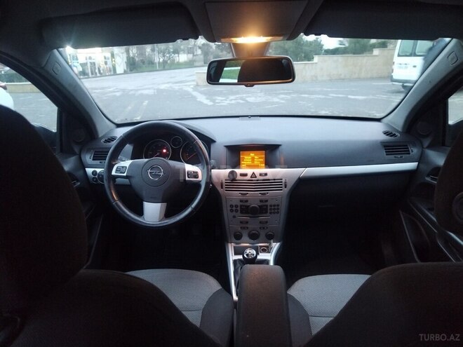 Opel Astra 2009, 219,982 km - 1.3 l - Bakı